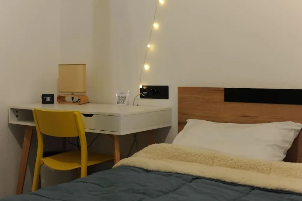Modern Urban Host With Private Courtyard Διαμέρισμα Θεσσαλονίκη