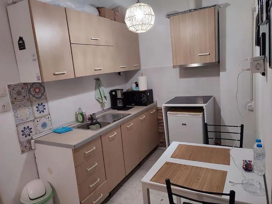 Modern Urban Host With Private Courtyard Διαμέρισμα Θεσσαλονίκη
