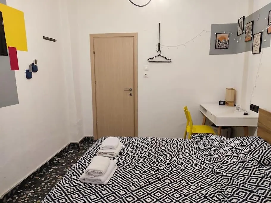 Modern Urban Host With Private Courtyard Διαμέρισμα Θεσσαλονίκη