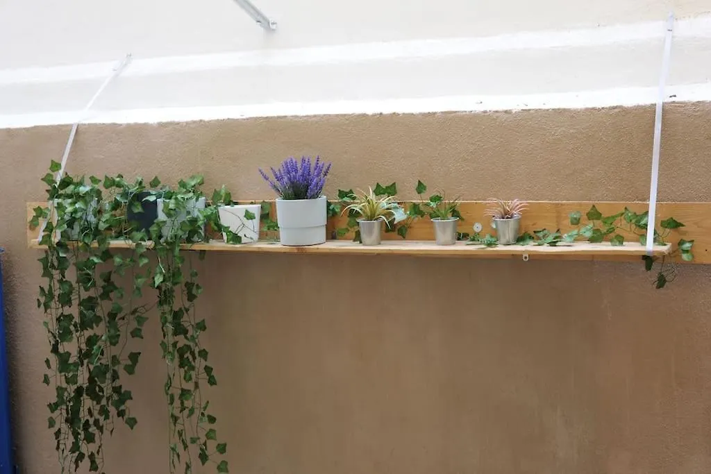 Modern Urban Host With Private Courtyard Διαμέρισμα Θεσσαλονίκη 0*,  Ελλάδα